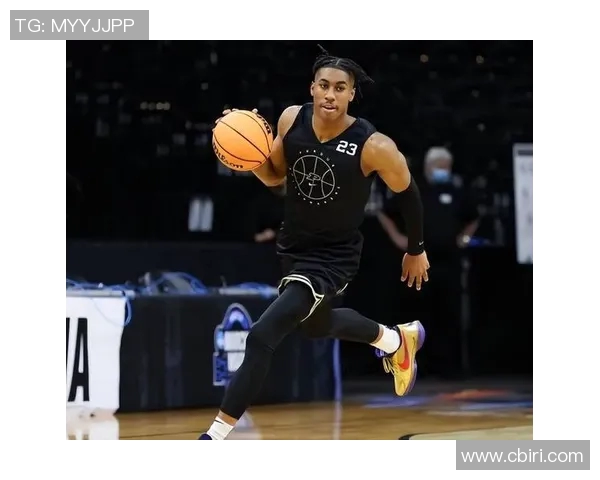 杰登艾维的崛起之路：从大学篮球新星到NBA未来之星的成长历程